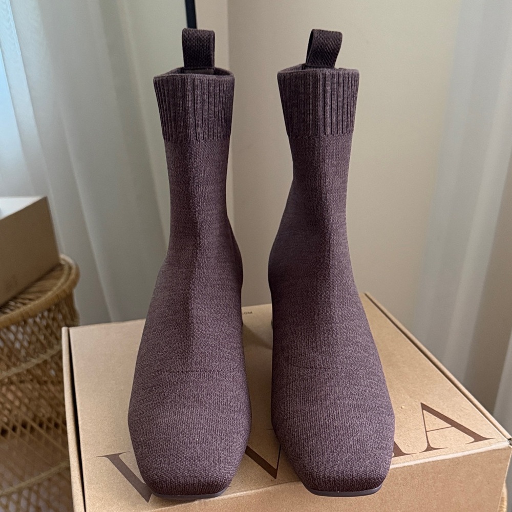 Vivaia Stretch-Knit Ankle Boots in Dark Brown - Picture 4 of 9